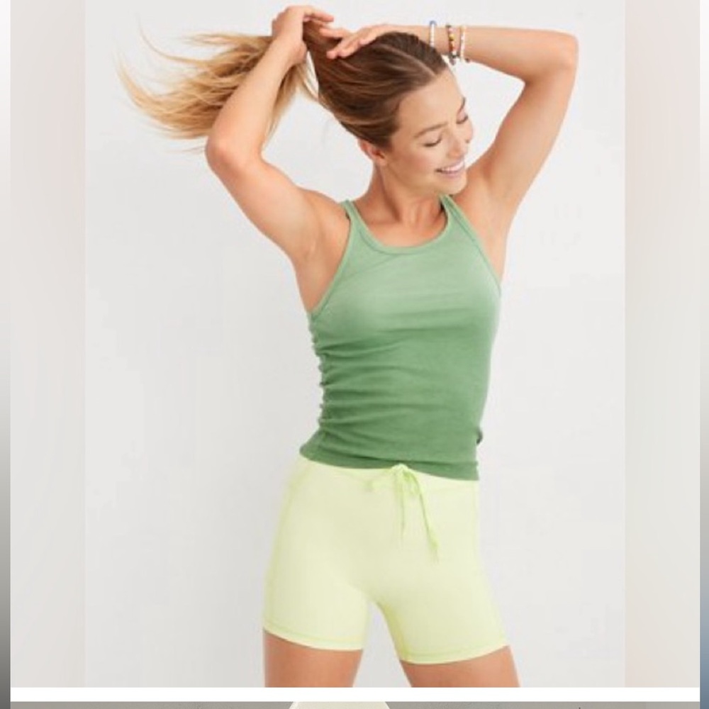 Aerie ribbed ombré tank top Size Medium NWT